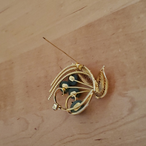 Genuine Jade and Rhinestone Goldtone Brooch only - Picture 5 of 8